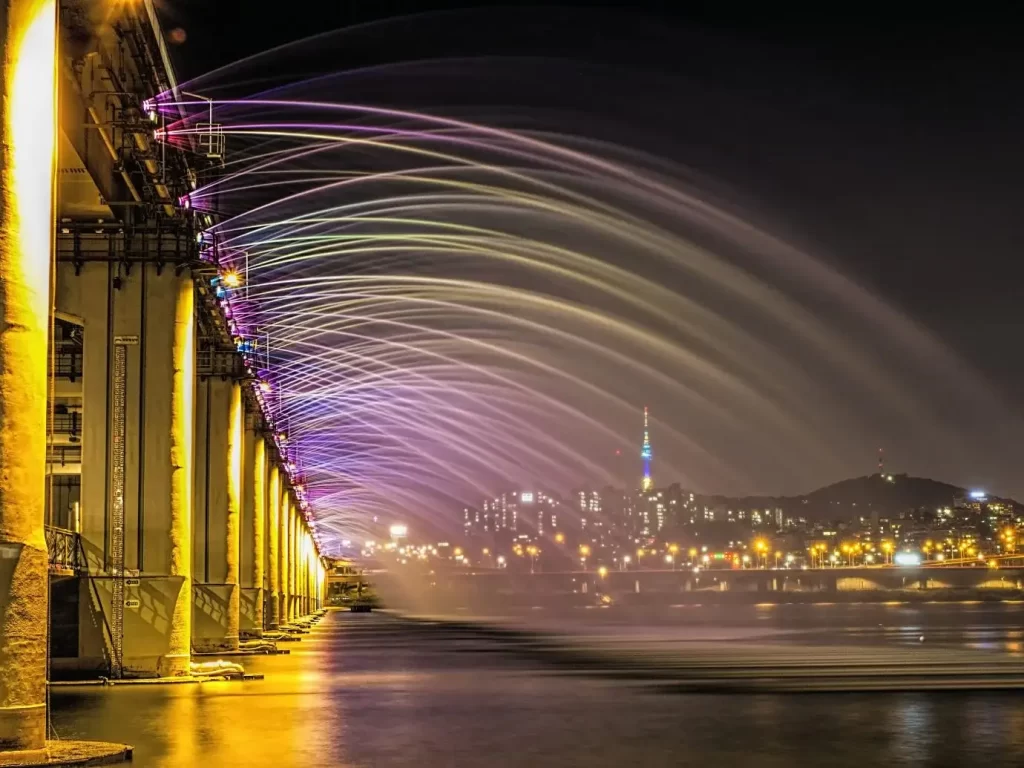 Banpo Bridge Rainbow Fountain, Seoul, South Korea