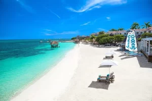 doctors-cave-beach