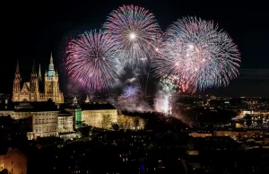 Prague – Tourists go home, immigrants welcome