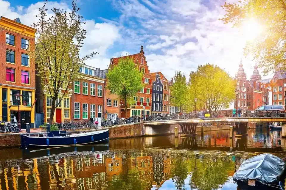 tourist-places-in-amsterdam