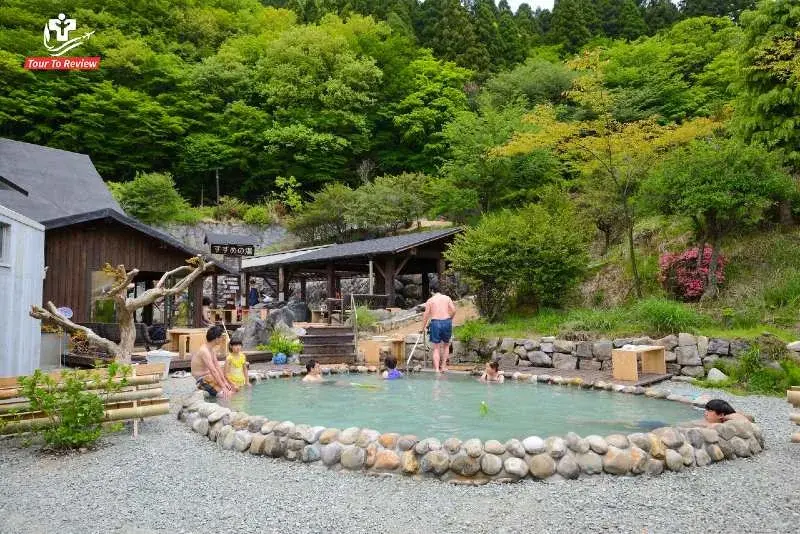 Open-air-Hot-Spring