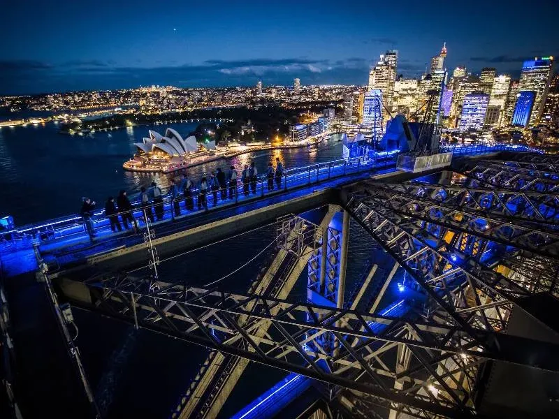 Climb-the-Harbour-Bridge-in-Sydney