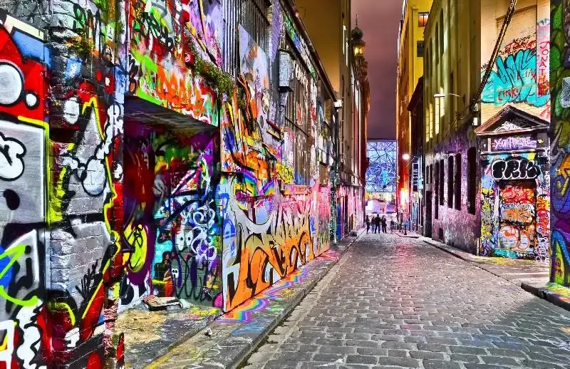 Shop-in-colorful-Melbourne-Lanes