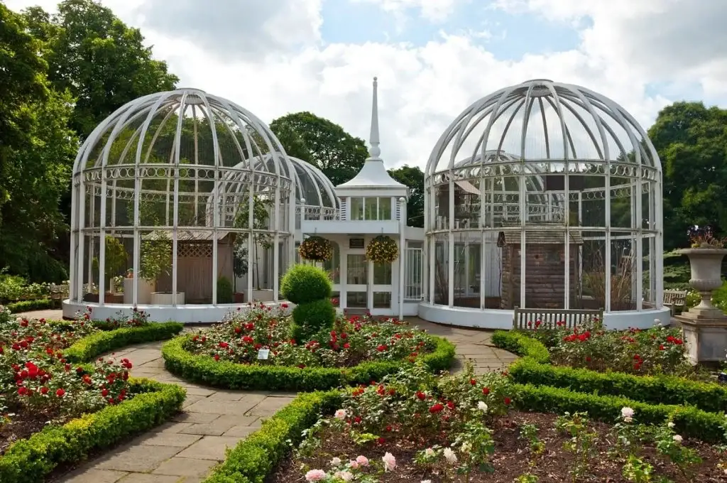 Explore-the-beauty-of-Birmingham-Botanical-Garden