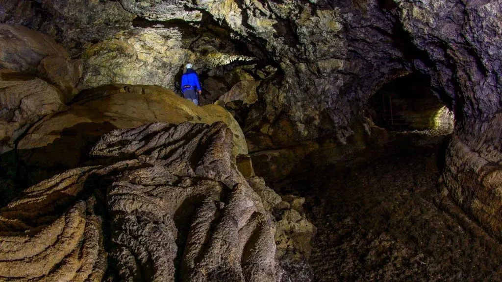 Go-Caving-at-Cueva-del-Viento