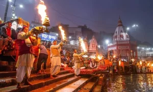 Attend Evening Aarti At Parmarth Niketan
