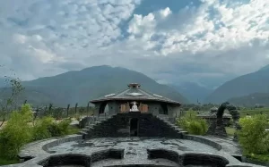 Dharamshala-meditaion-center