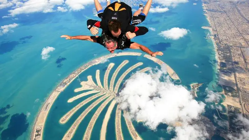 skydiving Palm Jumeirah, Dubai