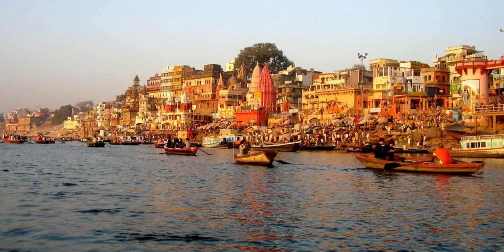 Indulge In Festivities In Dashashwamedh Ghat
