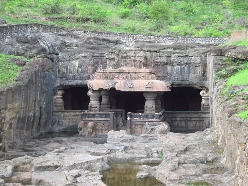 Chota-Kailash-Cave-30